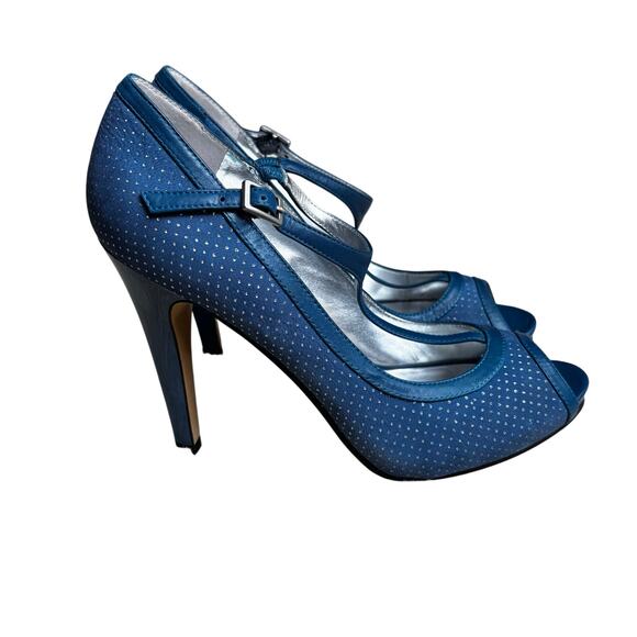 Nine West Eastbound high heels1/2” platform leather 4” heel perforated & patent - Picture 2 of 11